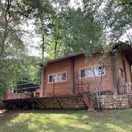 Atypique Pour Sejours Deconnectes Holiday home Chazelles (Charente)