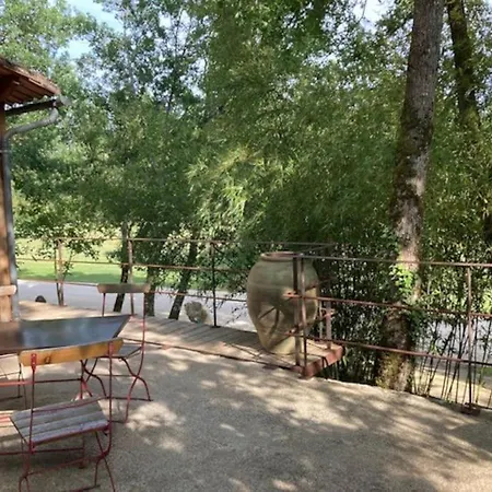 Holiday home Atypique Pour Sejours Deconnectes *